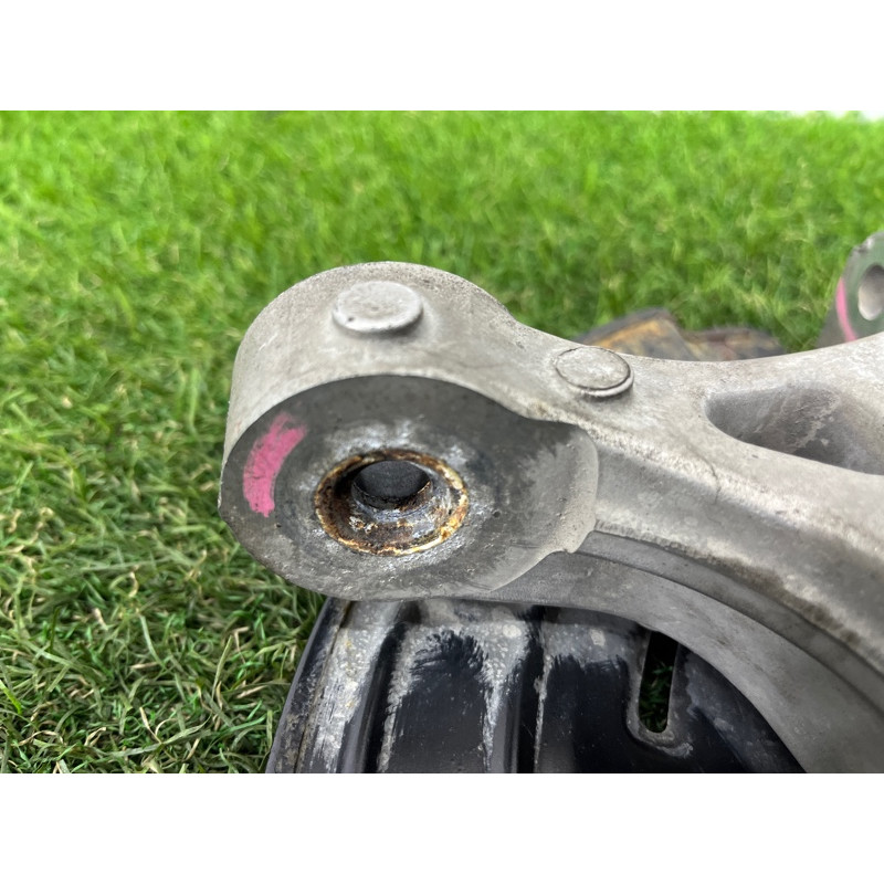 Поворотный кулак (подвеска) Hyundai Santa Fe TM 2020 2.4GDI 51711S1100