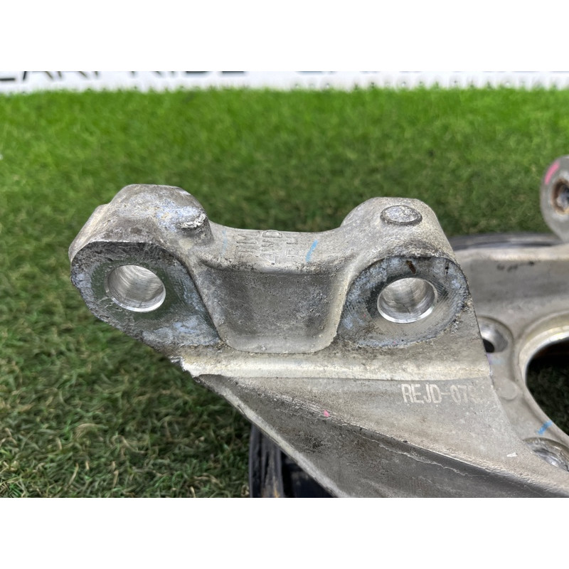 Поворотный кулак (подвеска) Hyundai Santa Fe TM 2020 2.4GDI 51711S1100