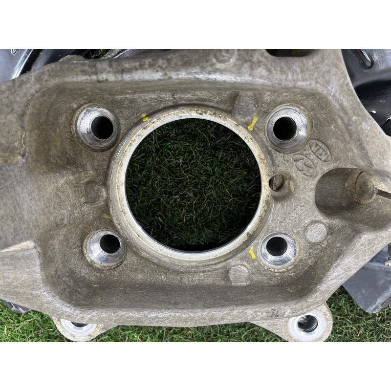 Поворотный кулак (подвеска) Hyundai Santa Fe TM 2019 2.0 GDi Turbo 51711S1100