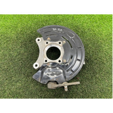 Поворотный кулак