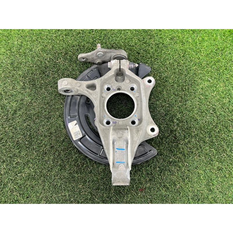 Поворотный кулак (подвеска) Hyundai Santa Fe TM 2019 2.4GDI 51711S1100