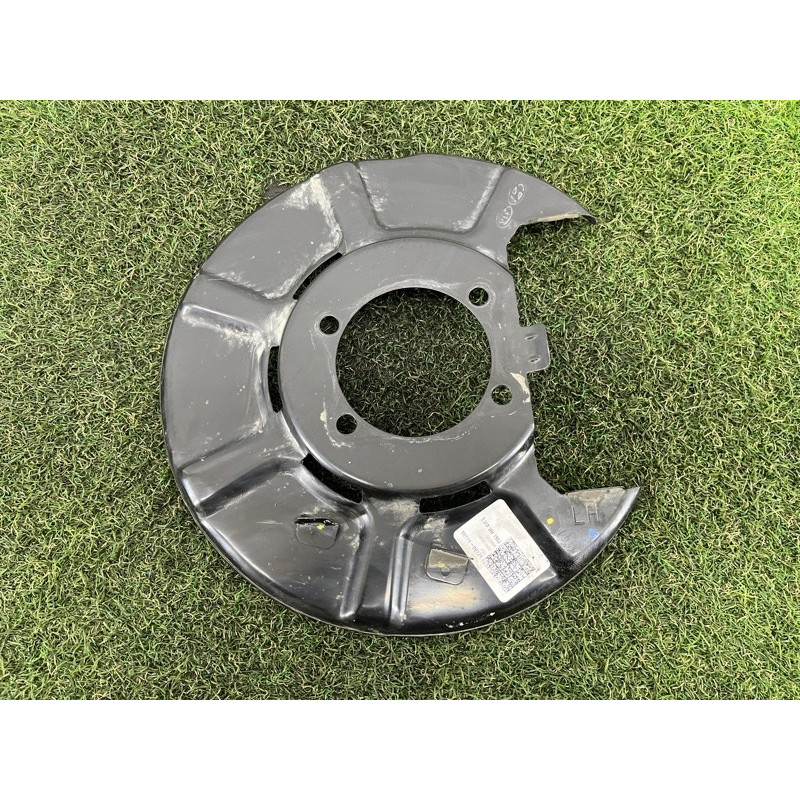 Пыльник тормозного диска (тормозная система) Hyundai Santa Fe TM 2019 2.4GDI 58243S1000