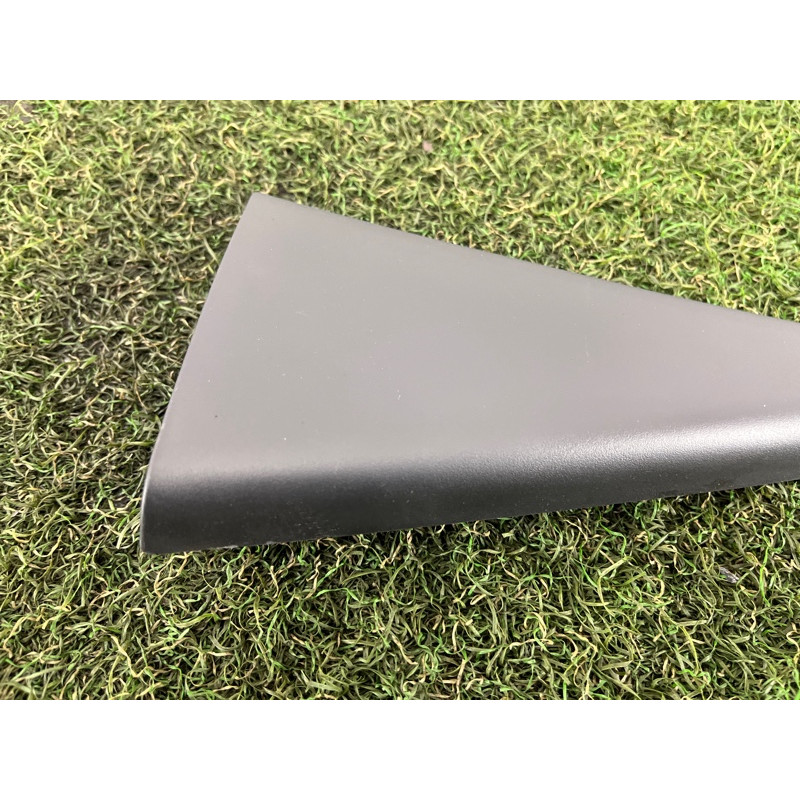 Молдинг двери (уголок) внутренний (кузов и элементы) Hyundai Santa Fe TM 2019 2.4GDI 83930S20004X