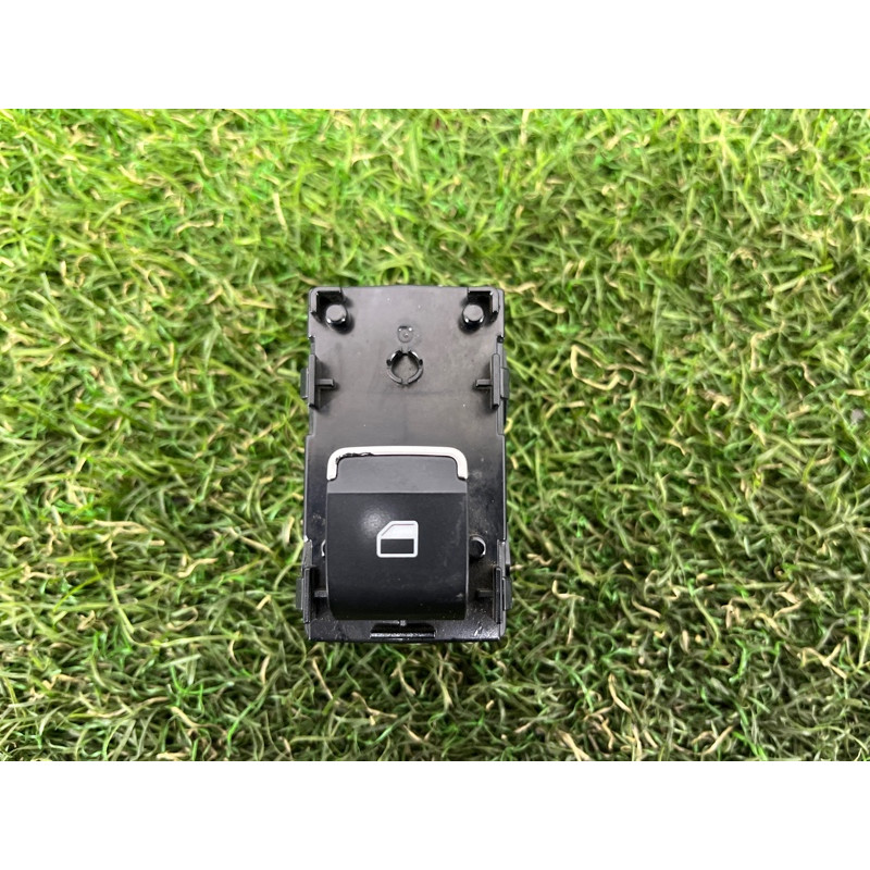 Кнопка стеклоподъемника (электрика / кнопки) Hyundai Santa Fe TM 2019 2.4GDI 93576S1010NNB