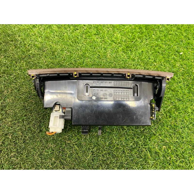 Попільничка (салон) Volkswagen Touareg NF 2012 3.6 7P1857961B9B9