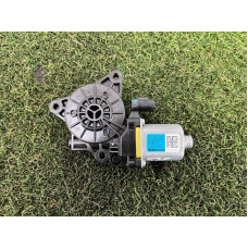 Мотор стеклоподъемника