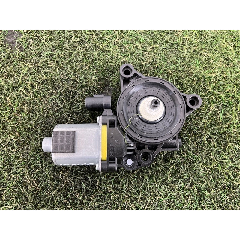 Мотор стеклоподъемника (электрика) Hyundai Santa Fe TM 2019 2.4GDI 83450S1000