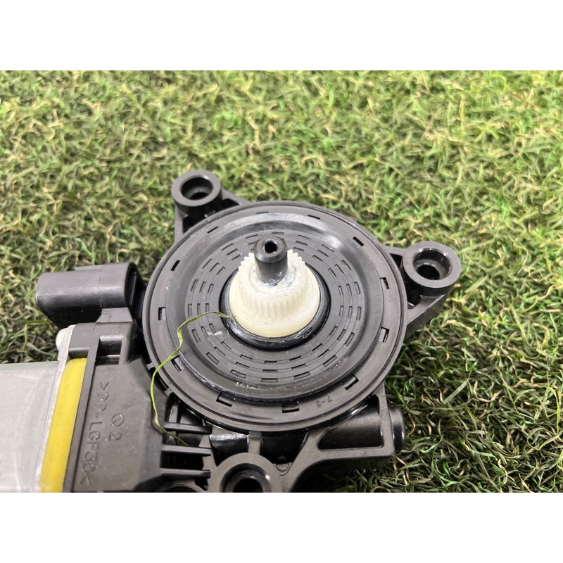 Мотор стеклоподъемника (электрика) Hyundai Santa Fe TM 2019 2.4GDI 83450S1000