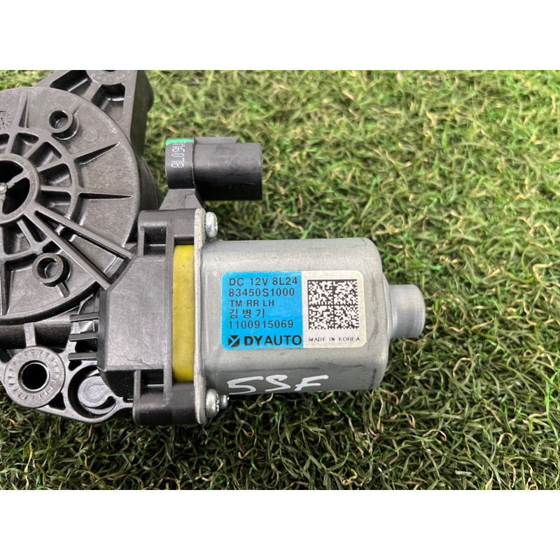 Мотор стеклоподъемника (электрика) Hyundai Santa Fe TM 2019 2.4GDI 83450S1000