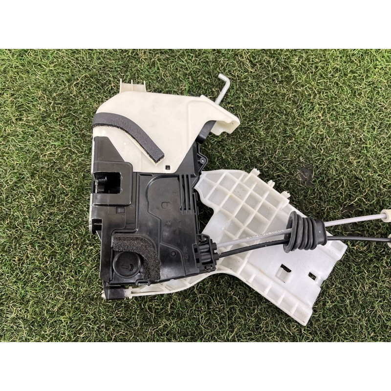 Замок двери (кузов и элементы) Hyundai Santa Fe TM 2019 2.4GDI 81410S1010