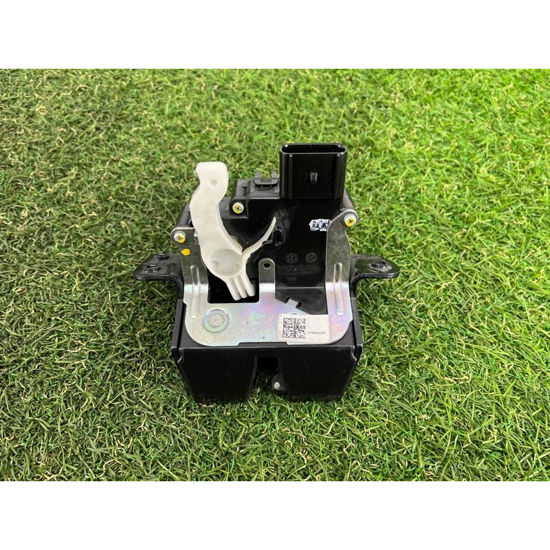 Замок багажника (кузов и элементы) Hyundai Santa Fe TM 2019 2.4GDI 81800S2000