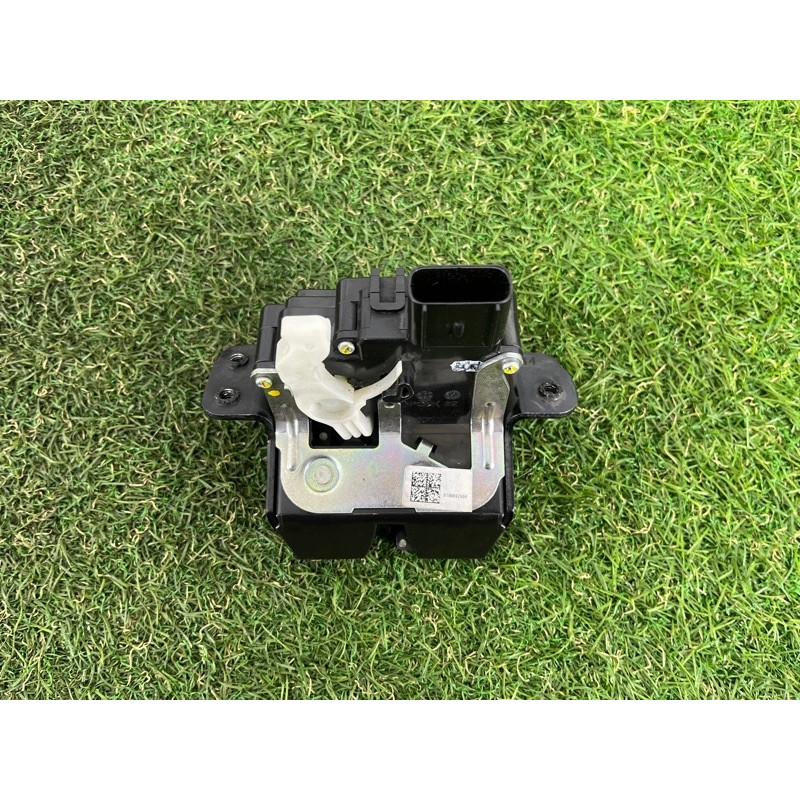 Замок багажника (кузов и элементы) Hyundai Santa Fe TM 2019 2.4GDI 81800S2000