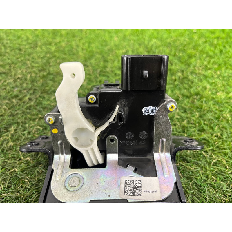 Замок багажника (кузов и элементы) Hyundai Santa Fe TM 2019 2.4GDI 81800S2000