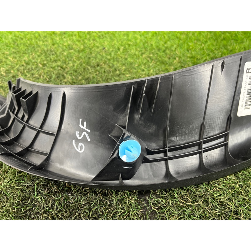 Обшивка крышки багажника (салон) Hyundai Santa Fe TM 2019 2.4GDI 81730S2000NNB