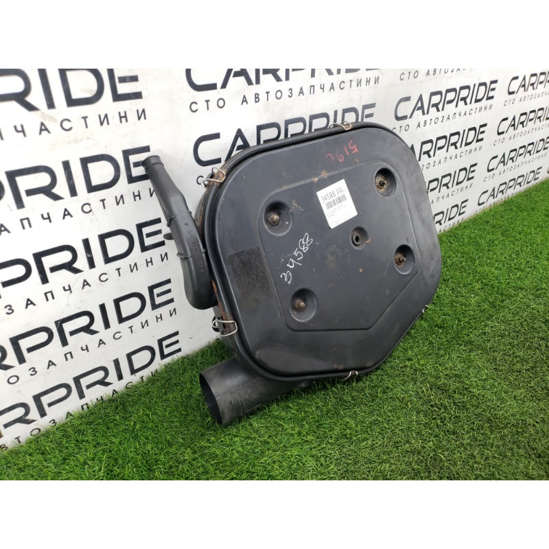 Корпус воздушного фильтра (впускная система) Mercedes-Benz E-class W124 1990 3.2 A0160946602