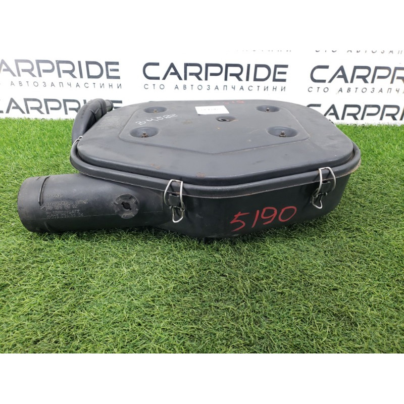 Корпус воздушного фильтра (впускная система) Mercedes-Benz E-class W124 1990 3.2 A0160946602