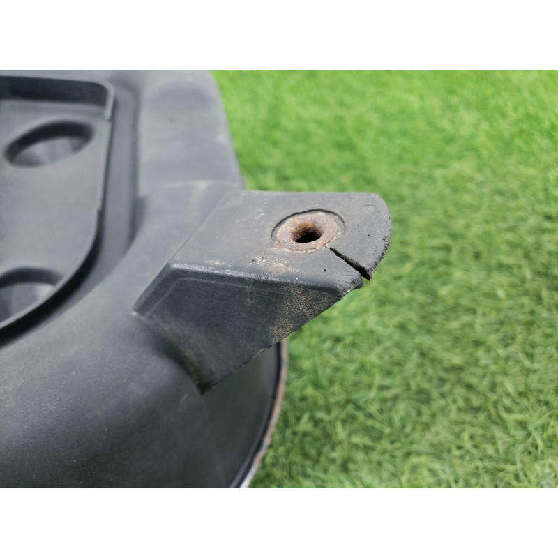 Корпус воздушного фильтра (впускная система) Mercedes-Benz E-class W124 1990 3.2 A0160946602