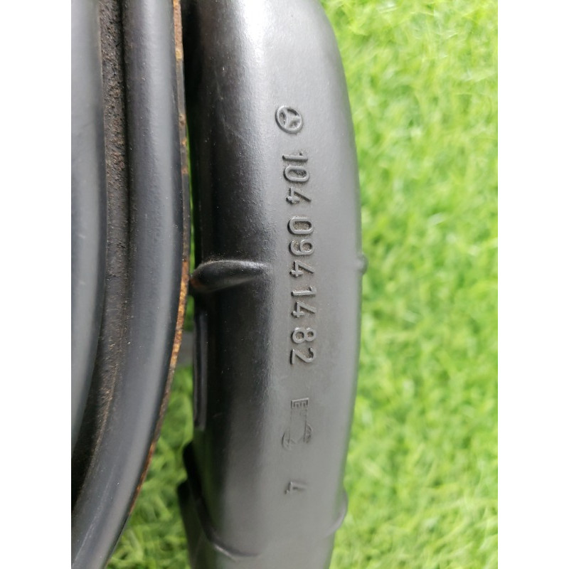 Корпус воздушного фильтра (впускная система) Mercedes-Benz E-class W124 1990 3.2 A0160946602