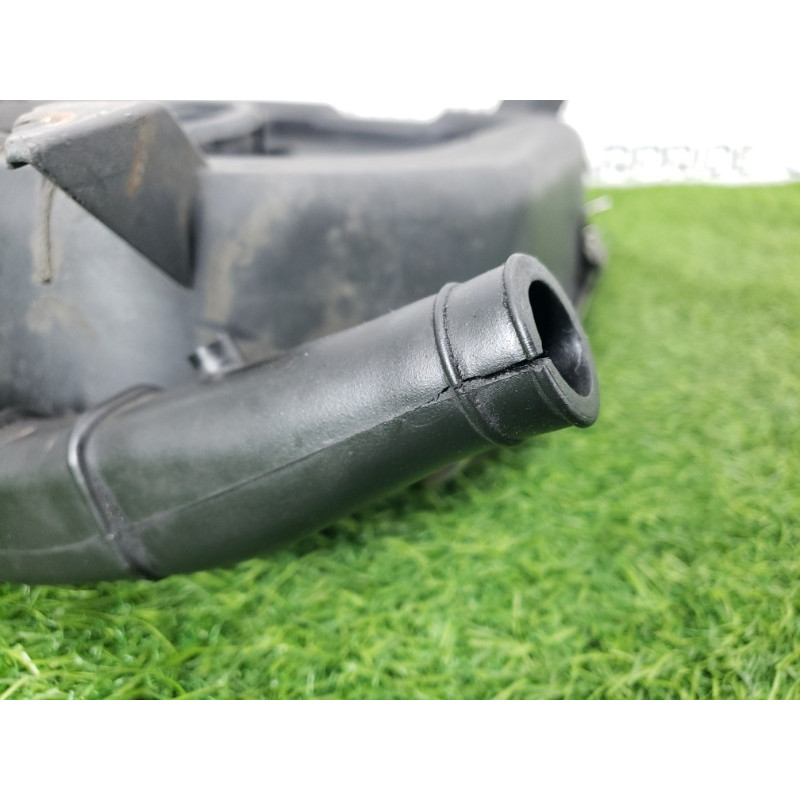 Корпус воздушного фильтра (впускная система) Mercedes-Benz E-class W124 1990 3.2 A0160946602