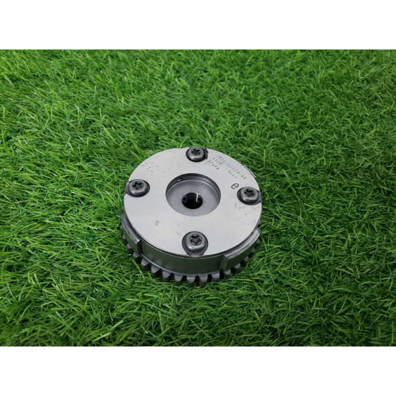 Шестерня выпускного распредвала (двигатель и элементы) FORD Focus MK3 2012 2.0 CP9Z6C525D