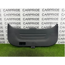 Обшивка крышки багажника