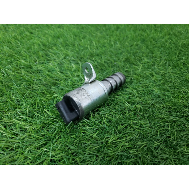 Клапан фазорегулятора (электрика двигателя) FORD Focus MK3 2012 2.0 CM5Z6M280C