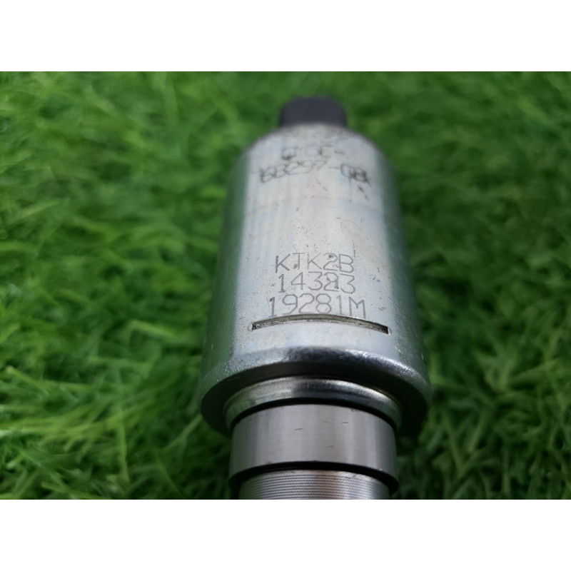 Клапан фазорегулятора (электрика двигателя) FORD Focus MK3 2012 2.0 CM5Z6M280C