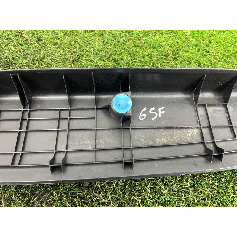 Обшивка крышки багажника (салон) Hyundai Santa Fe TM 2019 2.4GDI 81720S2000NNB