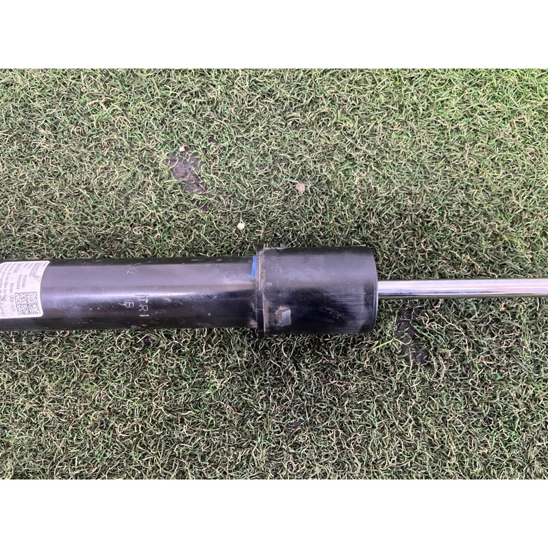 Амортизатор (подвеска) Hyundai Santa Fe TM 2019 2.4GDI 55307S2300