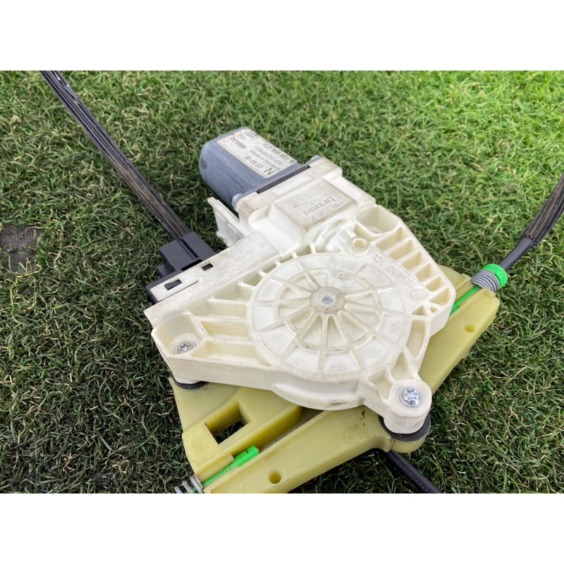 Механизм стеклоподъемника с мотором (кузов и элементы) AUDI Q7 4L 2007 3.6 4L0837461A