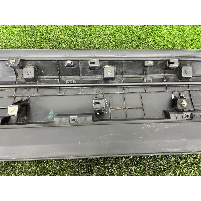 Накладка двері зовнішня (кузов і елементи) Hyundai Santa Fe TM 2019 2.4GDI 87721S2200