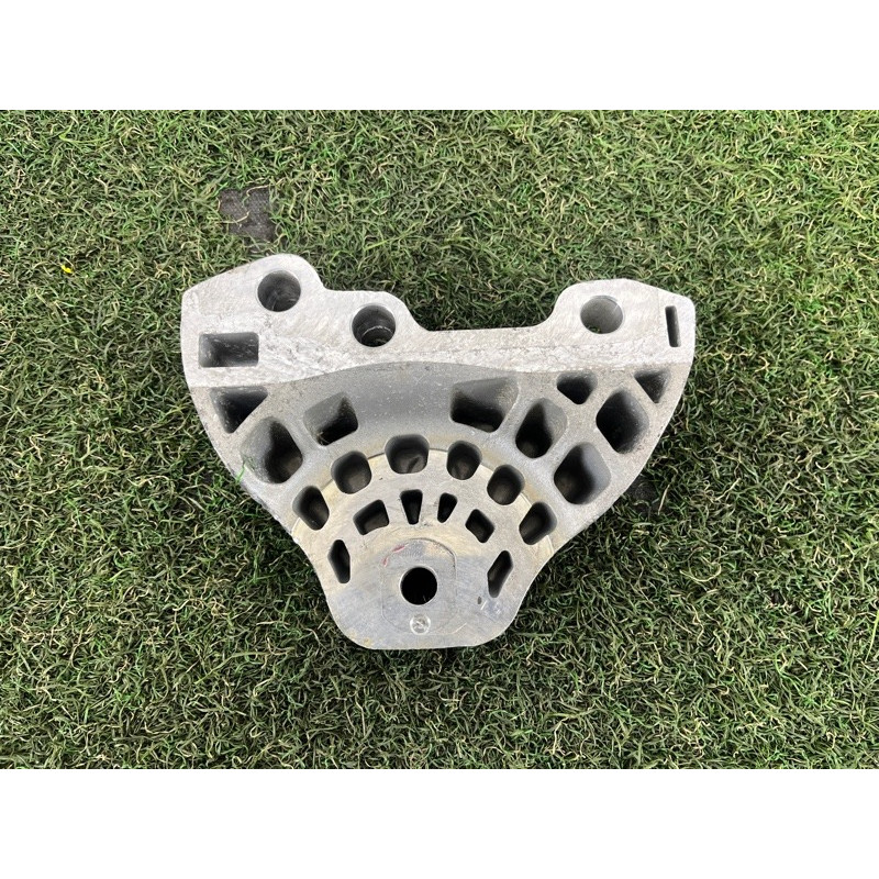 Кронштейн подушки двигателя (кронштейны двигателя) Hyundai Santa Fe TM 2019 2.4GDI 21825C5000