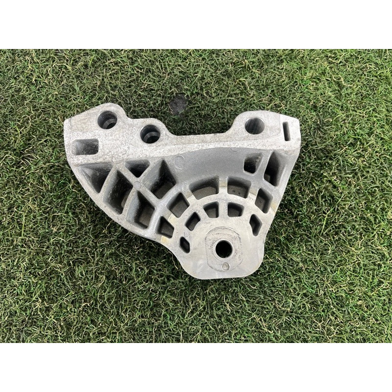 Кронштейн подушки двигателя (кронштейны двигателя) Hyundai Santa Fe TM 2019 2.0 GDi Turbo 21825C5100