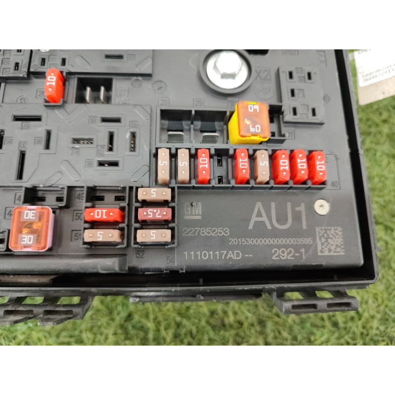 Блок предохранителей (электрика) CHEVROLET Volt 1 2012 1.4 22785253