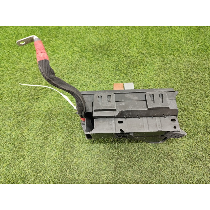 Блок предохранителей (электрика) CHEVROLET Volt 1 2012 1.4 22785253