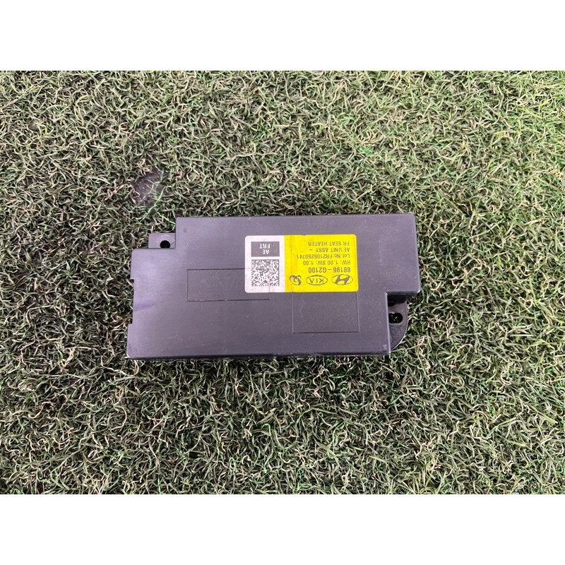 Блок управления подогревом сидения (электрика / блок управления) Hyundai Ioniq AE 2021 1.6 Hybrid 88196G2100