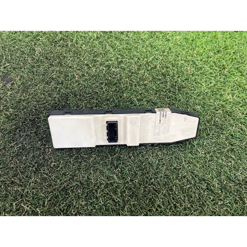 Блок кнопок стеклоподъемников (электрика / кнопки) Hyundai Ioniq AE 2021 1.6 Hybrid 93575G2110MGS