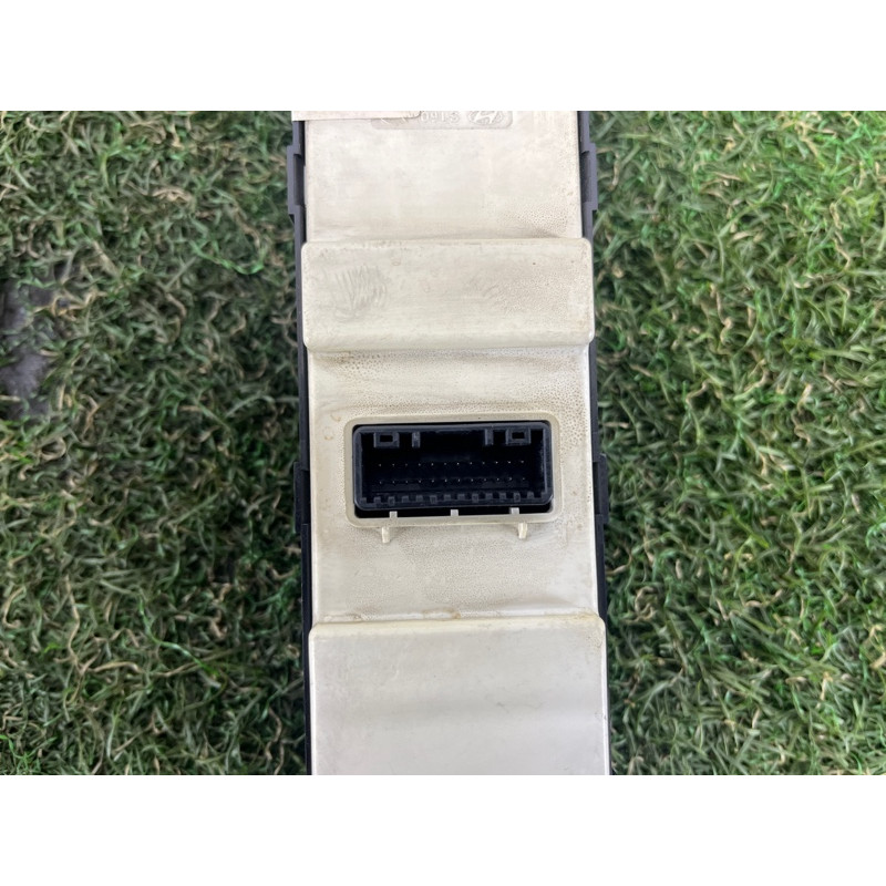 Блок кнопок стеклоподъемников (электрика / кнопки) Hyundai Ioniq AE 2021 1.6 Hybrid 93575G2110MGS