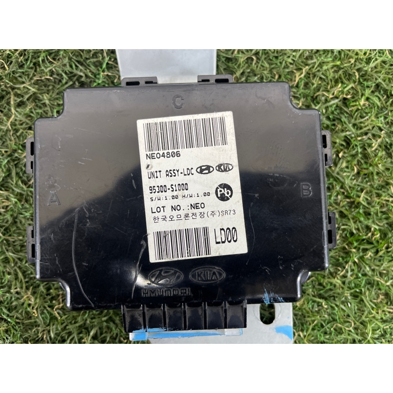 Преобразователь напряжения (электрика) Hyundai Santa Fe TM 2019 2.4GDI 95300S1000