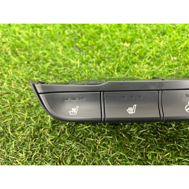 Блок кнопок (электрика / кнопки) Hyundai Santa Fe TM 2019 2.0 GDi Turbo 93600S10004X