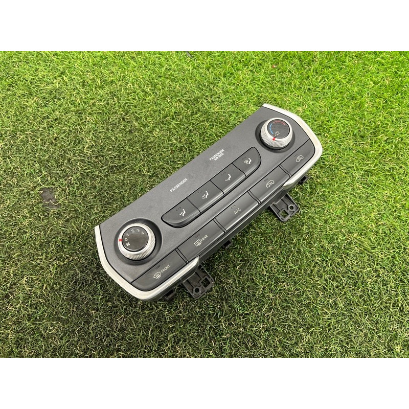 Блок управления климат-контролем (электрика / блок управления) Hyundai Santa Fe TM 2019 2.4GDI 97250S2AA0UMB