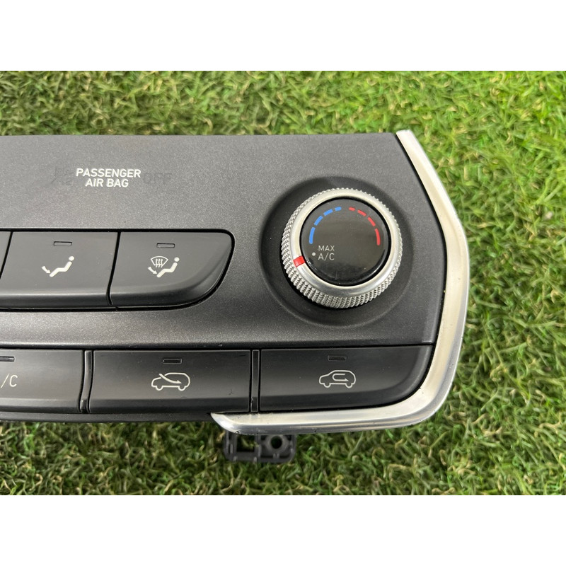 Блок управления климат-контролем (электрика / блок управления) Hyundai Santa Fe TM 2019 2.4GDI 97250S2AA0UMB