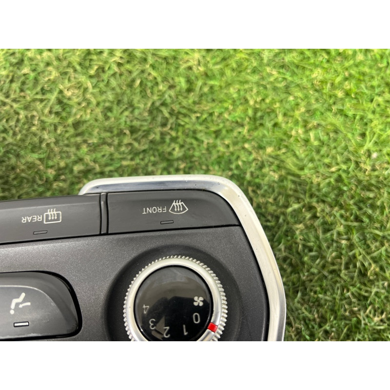 Блок управления климат-контролем (электрика / блок управления) Hyundai Santa Fe TM 2019 2.4GDI 97250S2AA0UMB