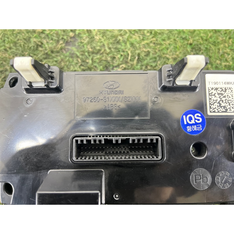 Блок управления климат-контролем (электрика / блок управления) Hyundai Santa Fe TM 2019 2.4GDI 97250S2AA0UMB