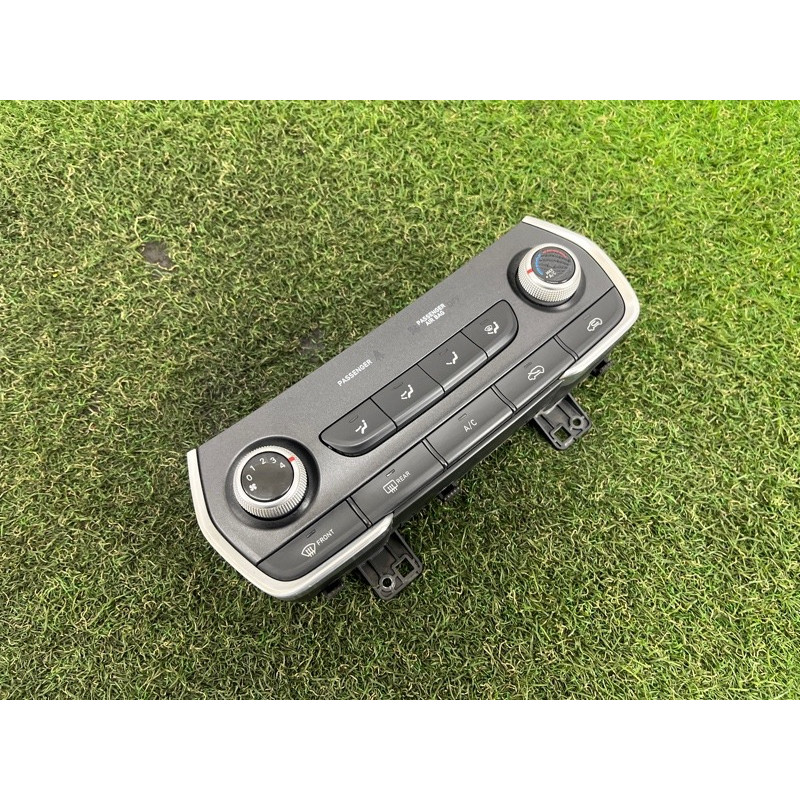 Блок управления климат-контролем (электрика / блок управления) Hyundai Santa Fe TM 2019 2.4GDI 97250S2000UMB