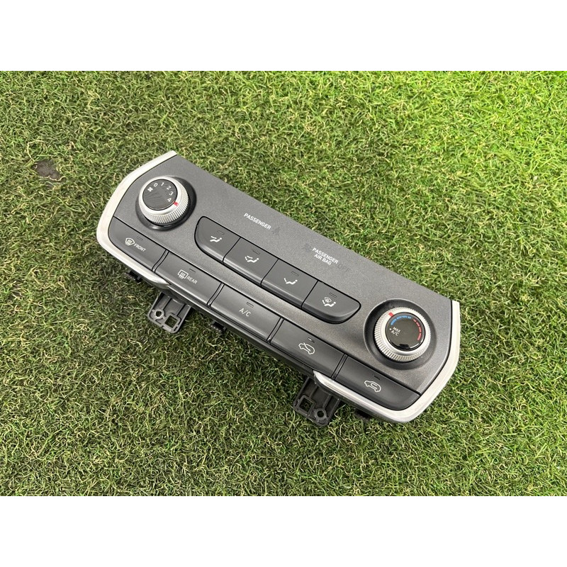 Блок управления климат-контролем (электрика / блок управления) Hyundai Santa Fe TM 2019 2.4GDI 97250S2000UMB