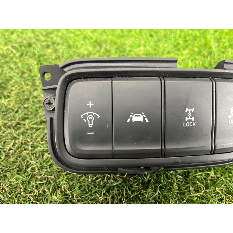 Блок кнопок (электрика / кнопки) Hyundai Santa Fe TM 2019 2.4GDI 93700S2040NNB