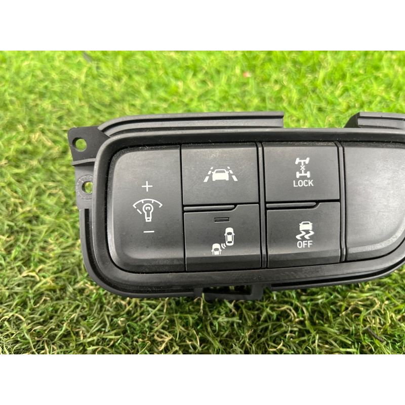 Блок кнопок (электрика / кнопки) Hyundai Santa Fe TM 2019 2.4GDI 93700S2050NNB