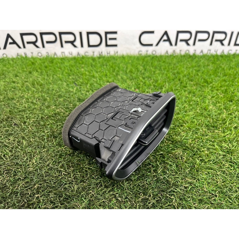 Дефлектор воздуховода (салон) Hyundai Santa Fe TM 2019 2.4GDI 97490S2000VCS