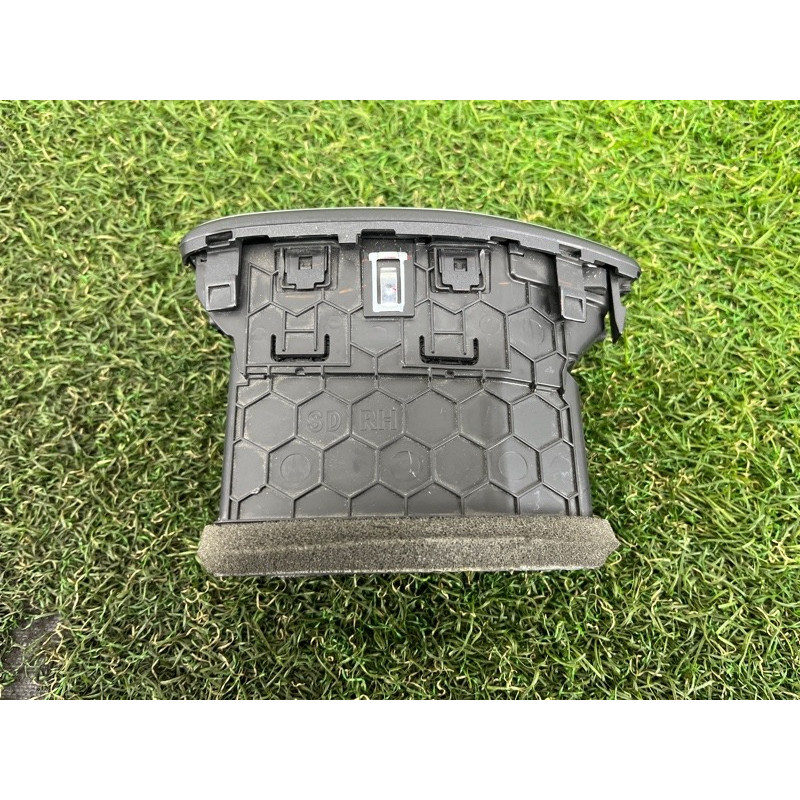 Дефлектор воздуховода (салон) Hyundai Santa Fe TM 2019 2.4GDI 97490S2000VCS